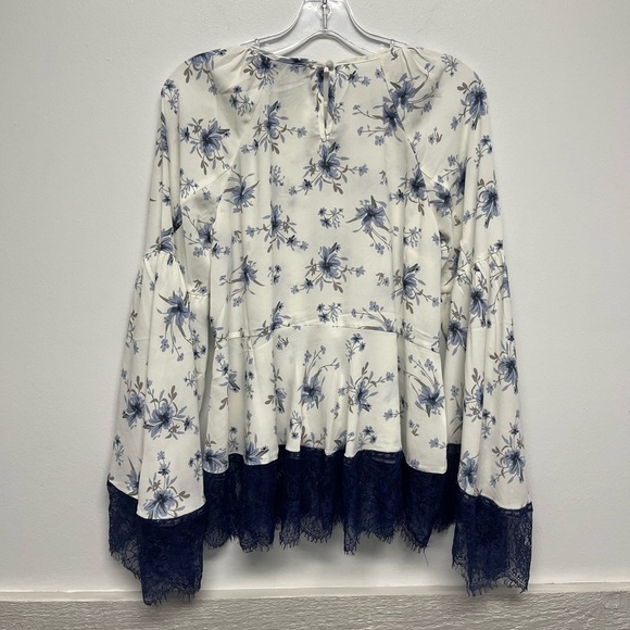 NWT Blouse Top - Picture 3 of 7